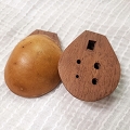 ひょうたんサンダルウッドオカリナ(ボロボロ)