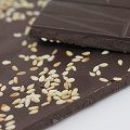 ラティテュードクラフトチョコレート ダーク72% バニラ&セサミ
