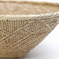 トンガビンガ Vシェイプかご 30-39.9CM　_2501 ナチュラル 一点物