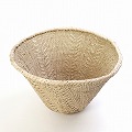 トンガビンガ Vシェイプかご 30-39.9CM　_25051 ナチュラル 一点物