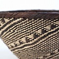 トンガビンガ Vシェイプかご 30-39.9CM 2515 一点物