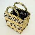 ストローカゴ かぶせぎみ 柄入り 小