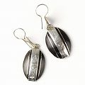 トゥアレグシルバーピアス  オーバル 黒檀　