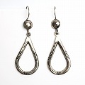 トゥアレグニッケルピアス ドロップ